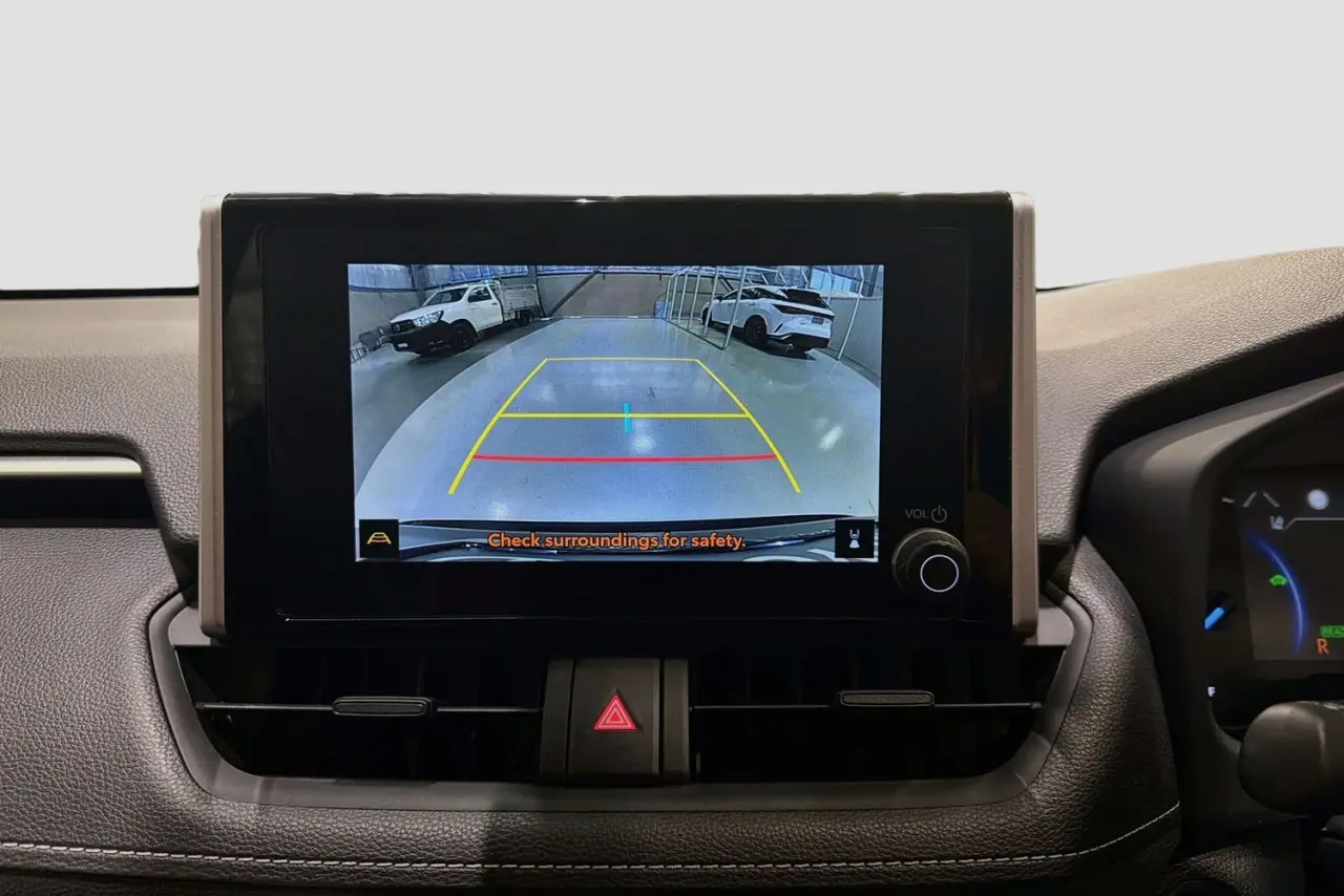 2025 Toyota RAV4 Gallery Image 16