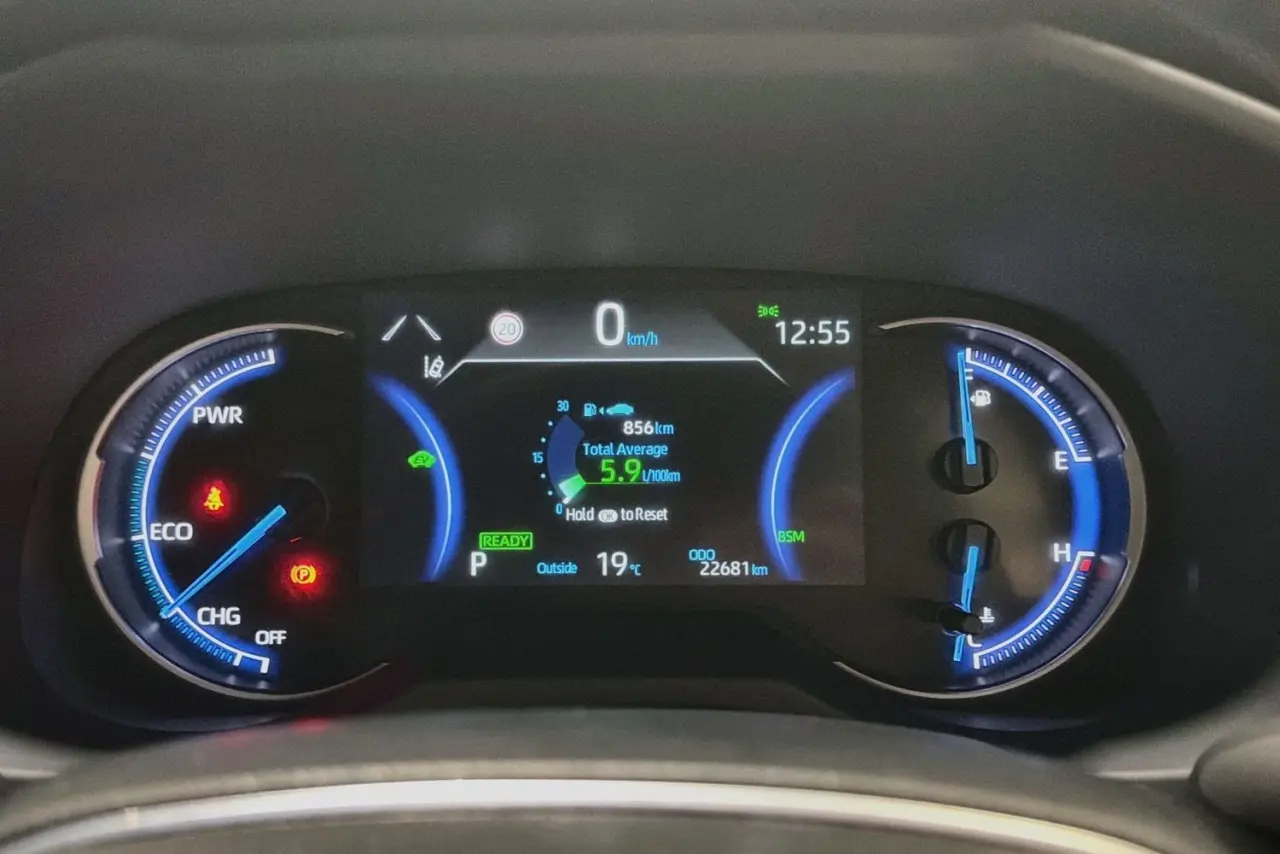 2025 Toyota RAV4 Gallery Image 22