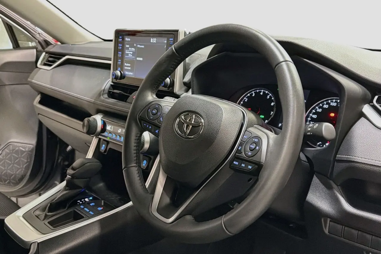 2022 Toyota RAV4 Gallery Image 14