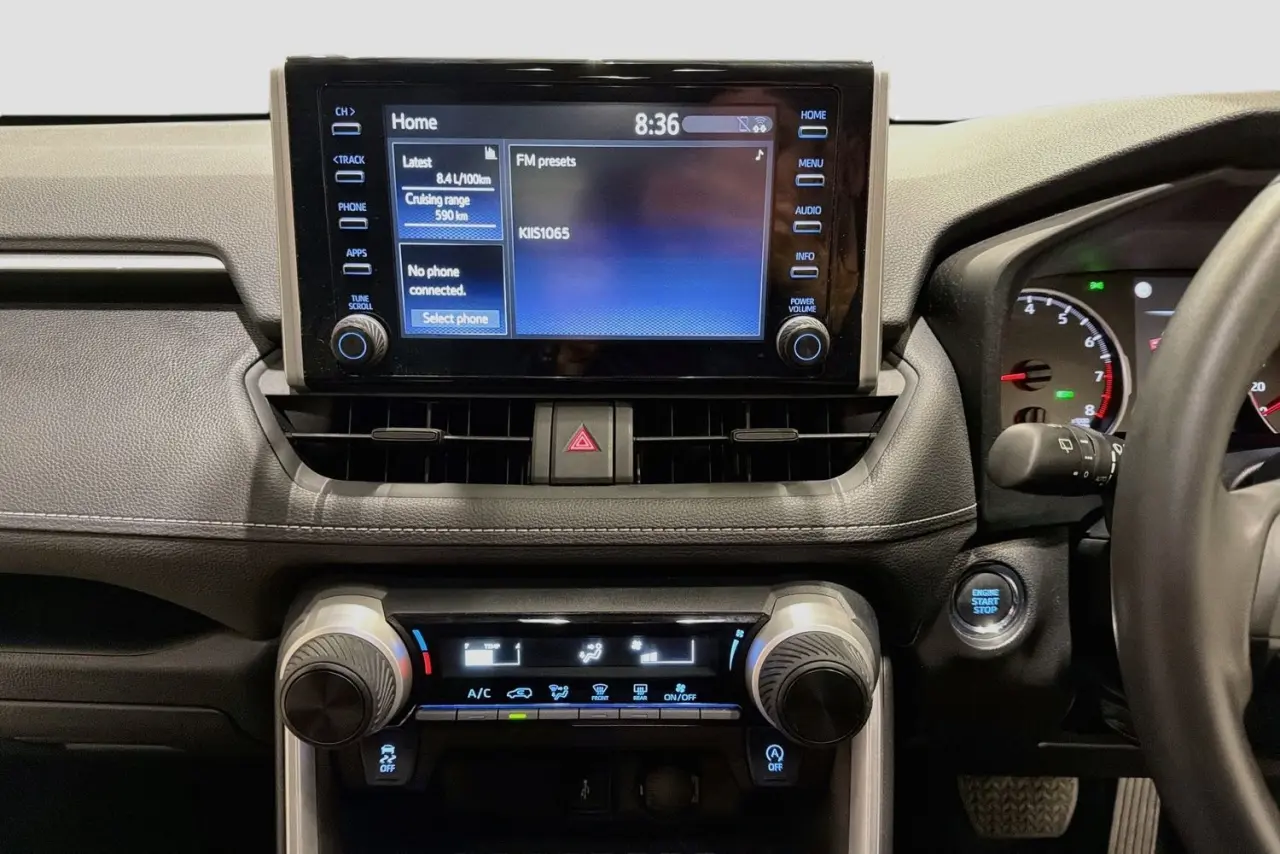 2022 Toyota RAV4 Gallery Image 15