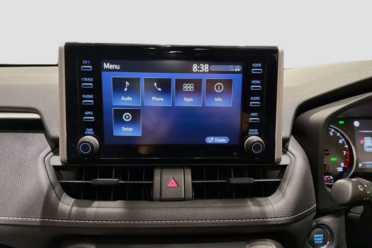 2022 Toyota RAV4 Gallery Image 17