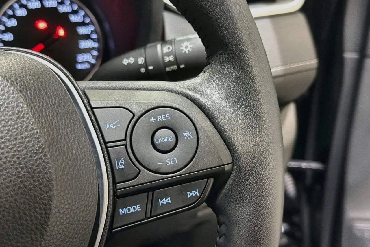 2022 Toyota RAV4 Gallery Image 20