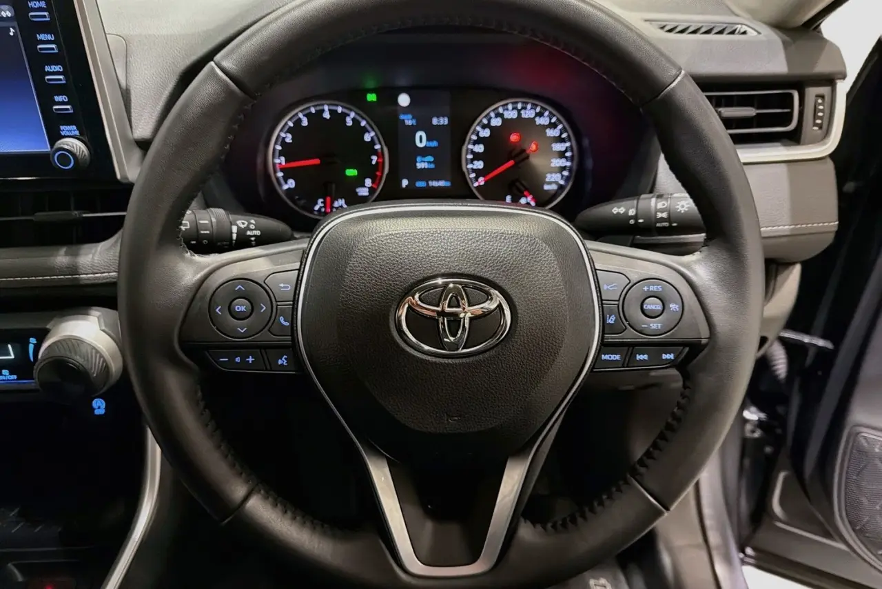 2022 Toyota RAV4 Gallery Image 21