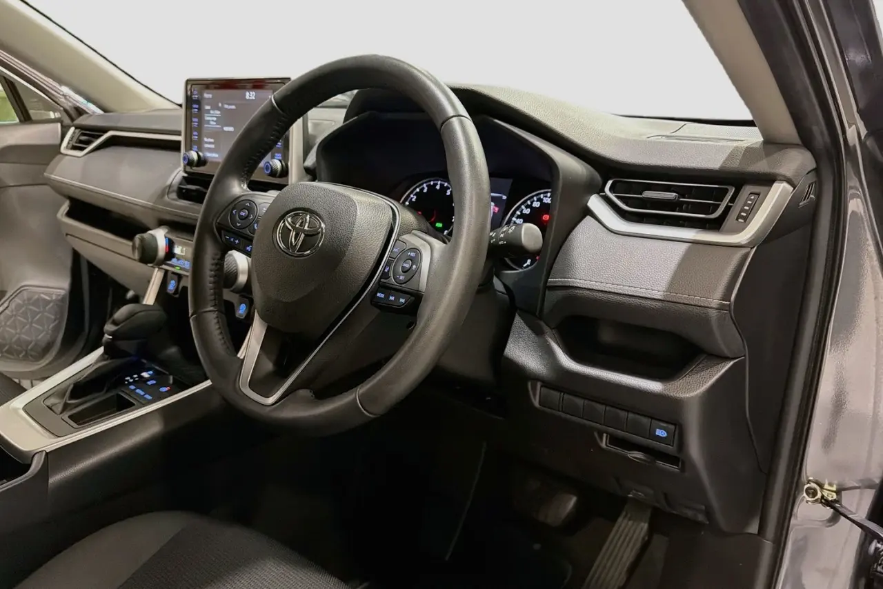2022 Toyota RAV4 Gallery Image 23