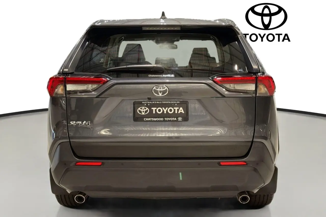 2022 Toyota RAV4 Gallery Image 7