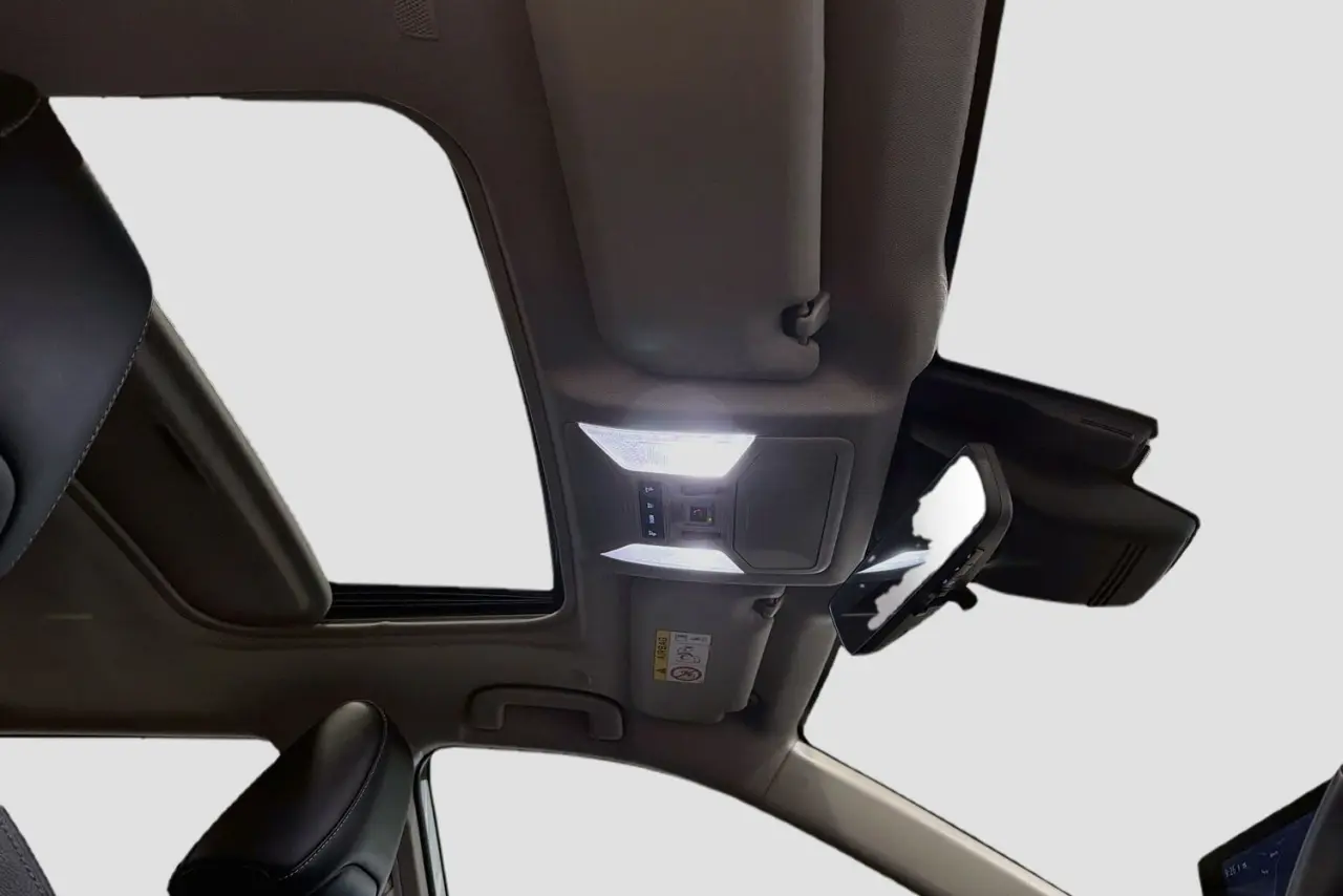2024 Toyota RAV4 Gallery Image 12