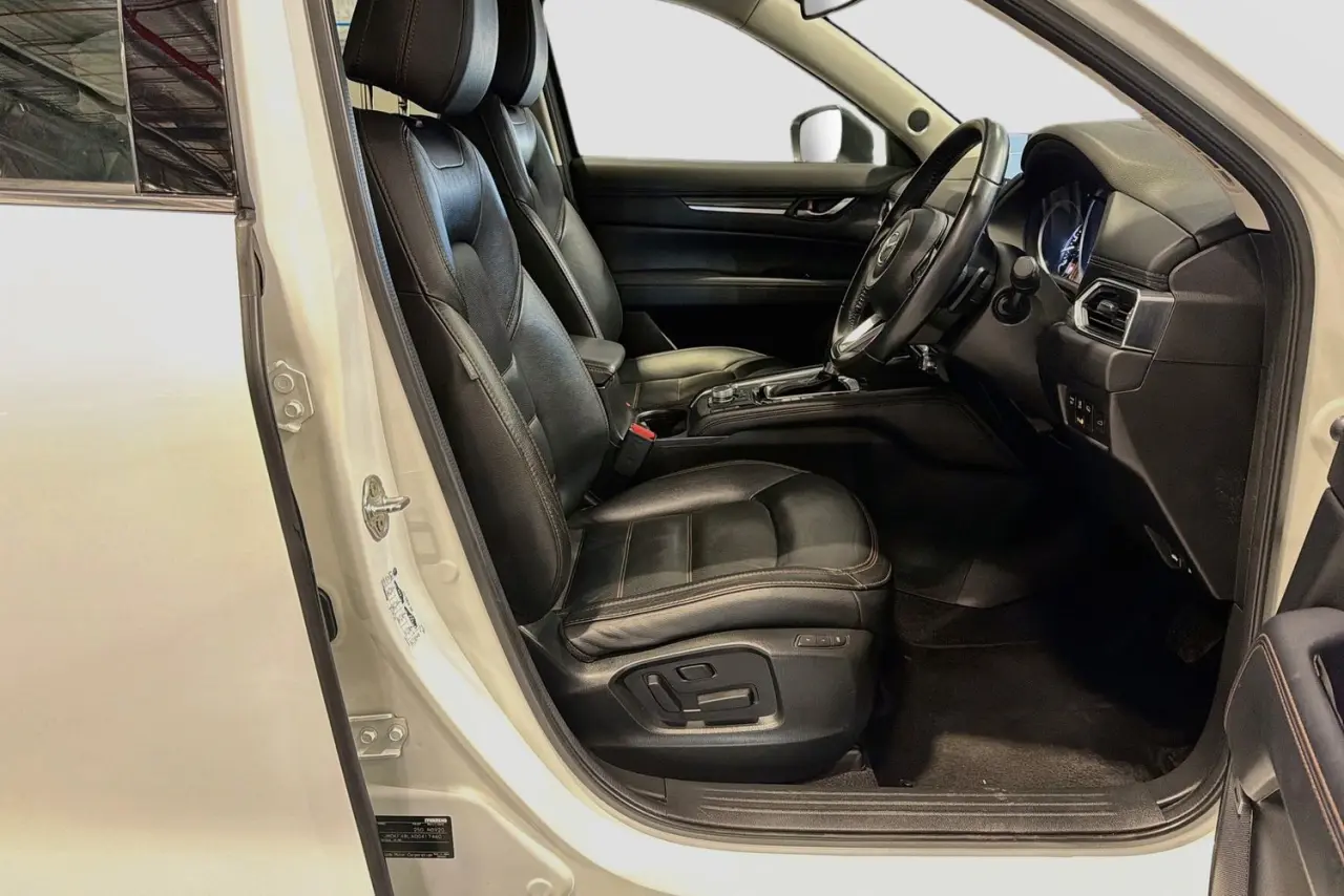 2020 Mazda CX-5 Gallery Image 13