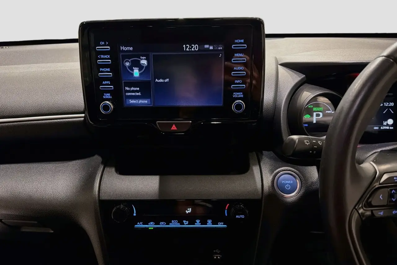 2023 Toyota Yaris Cross Gallery Image 15