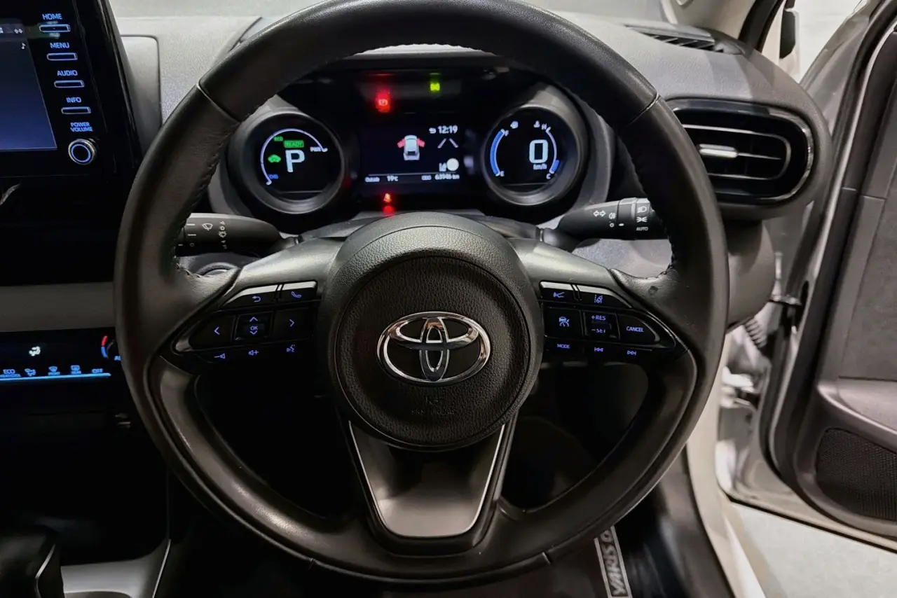 2023 Toyota Yaris Cross Gallery Image 21