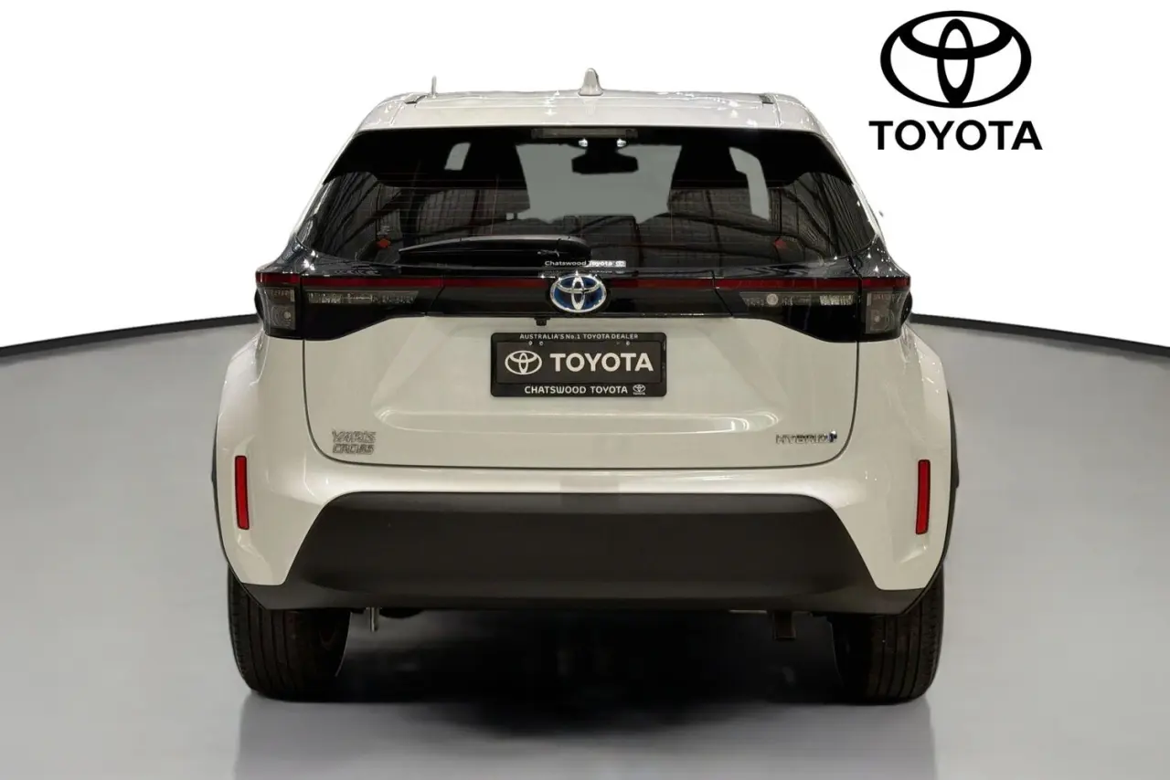 2023 Toyota Yaris Cross Gallery Image 7