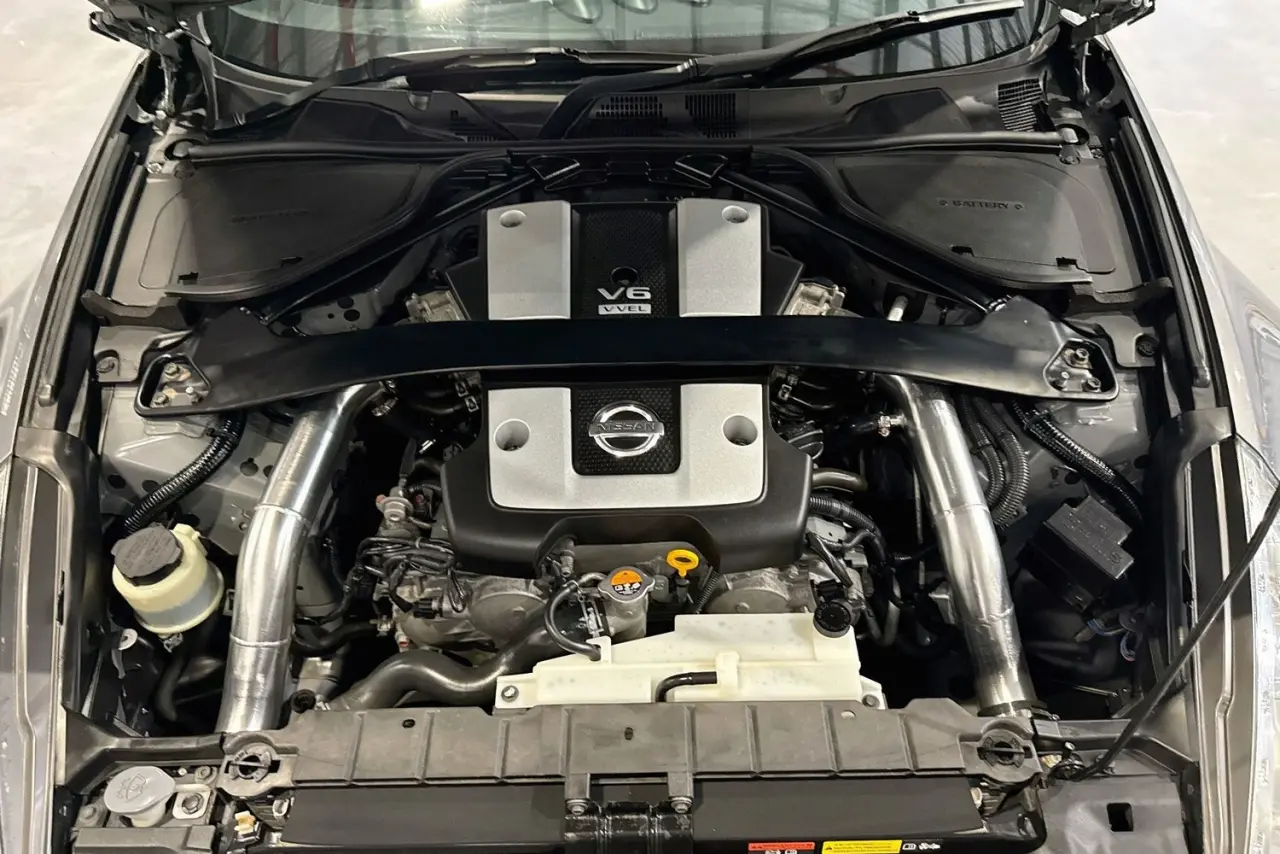 2016 Nissan 370Z Gallery Image 28