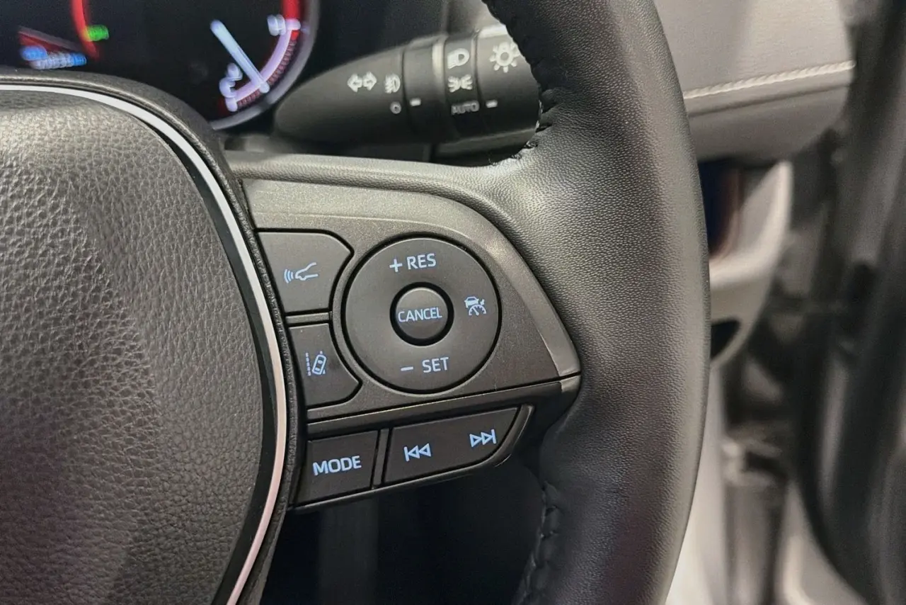 2022 Toyota RAV4 Gallery Image 20