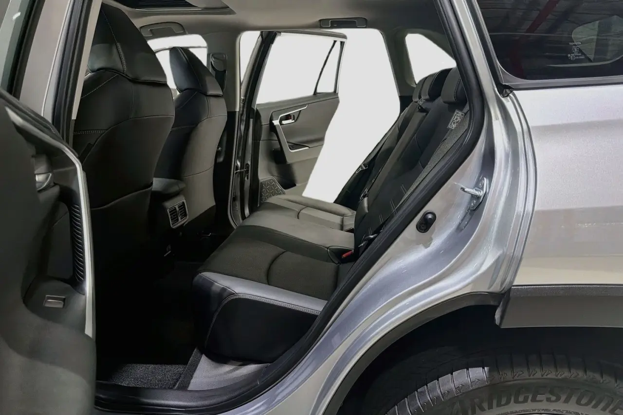 2022 Toyota RAV4 Gallery Image 26