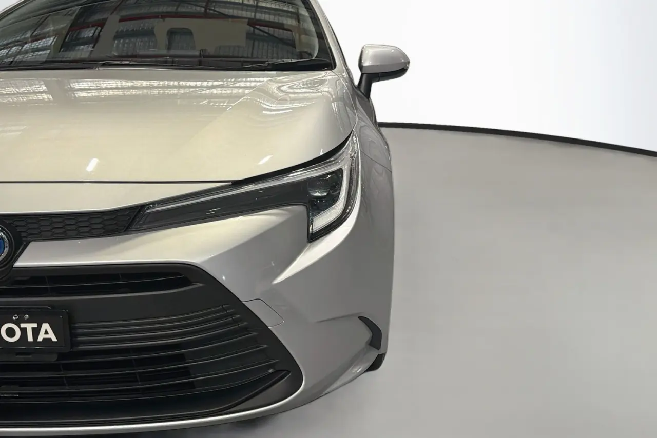 2024 Toyota Corolla Gallery Image 3
