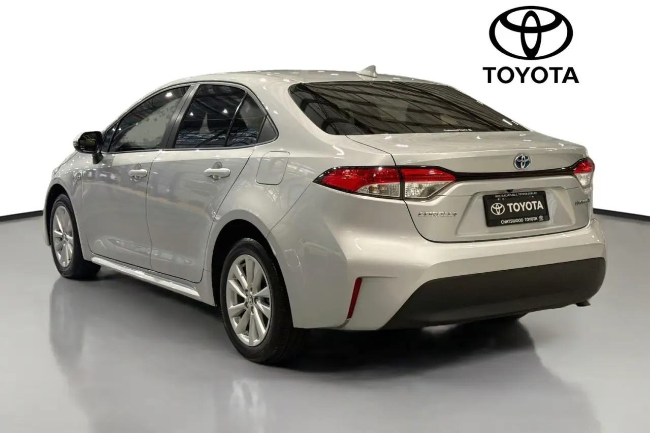 2024 Toyota Corolla Gallery Image 6