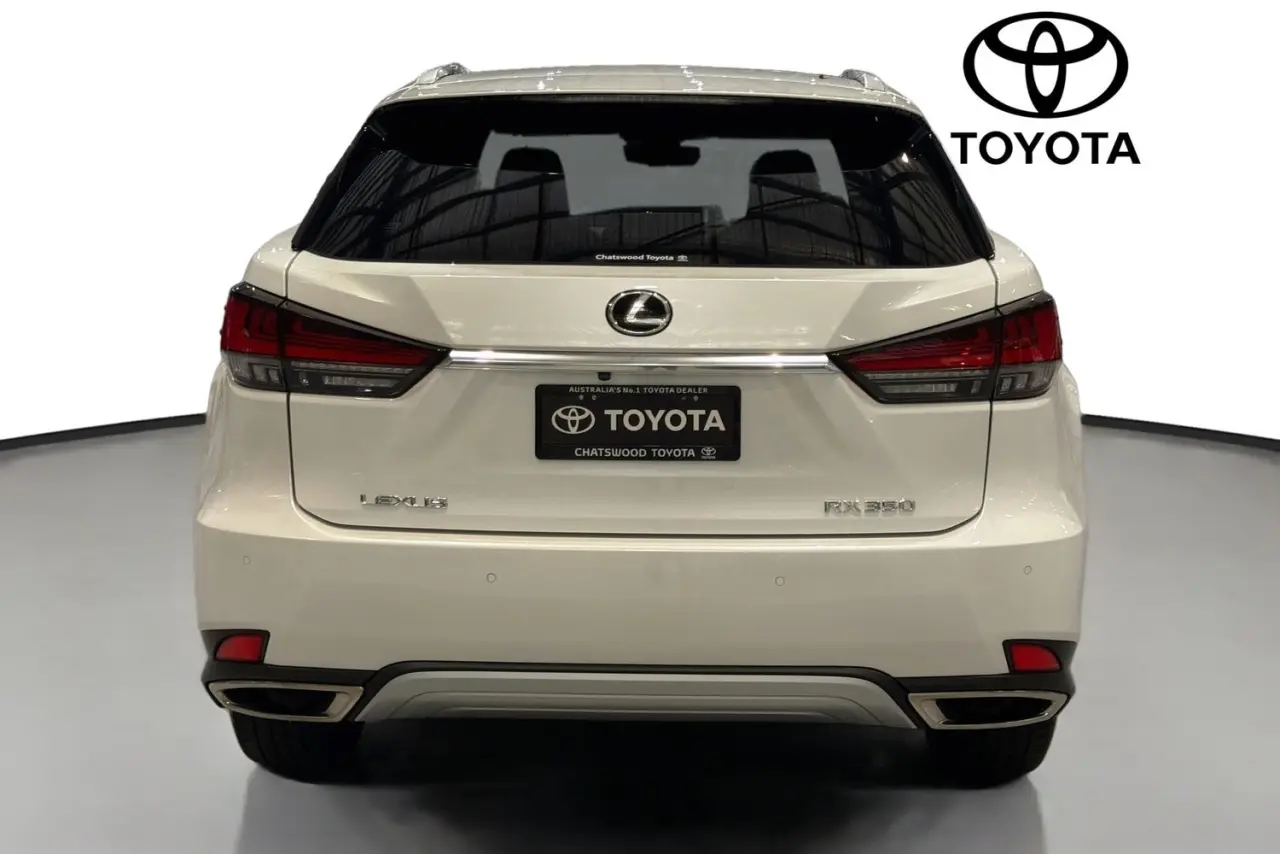 2019 Lexus RX Gallery Image 7