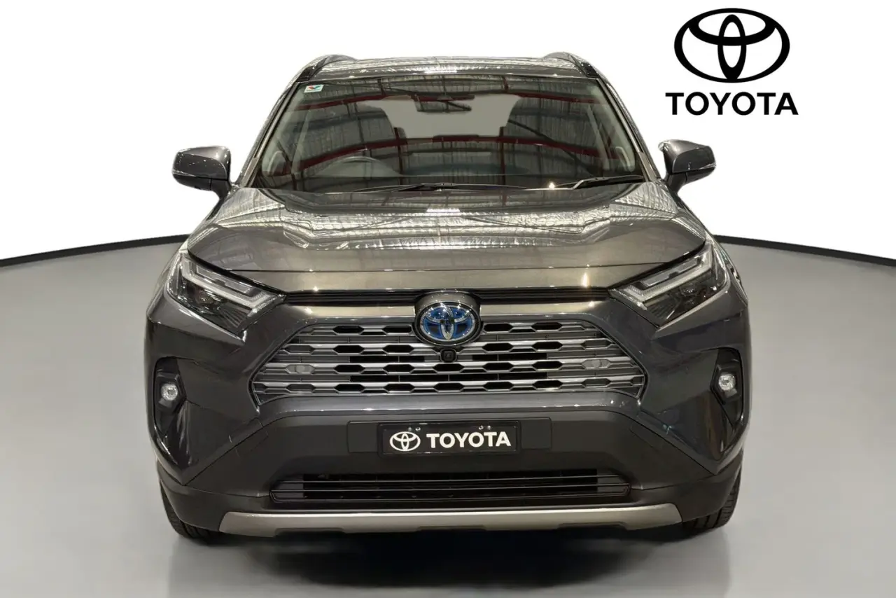 2024 Toyota RAV4 Gallery Image 2