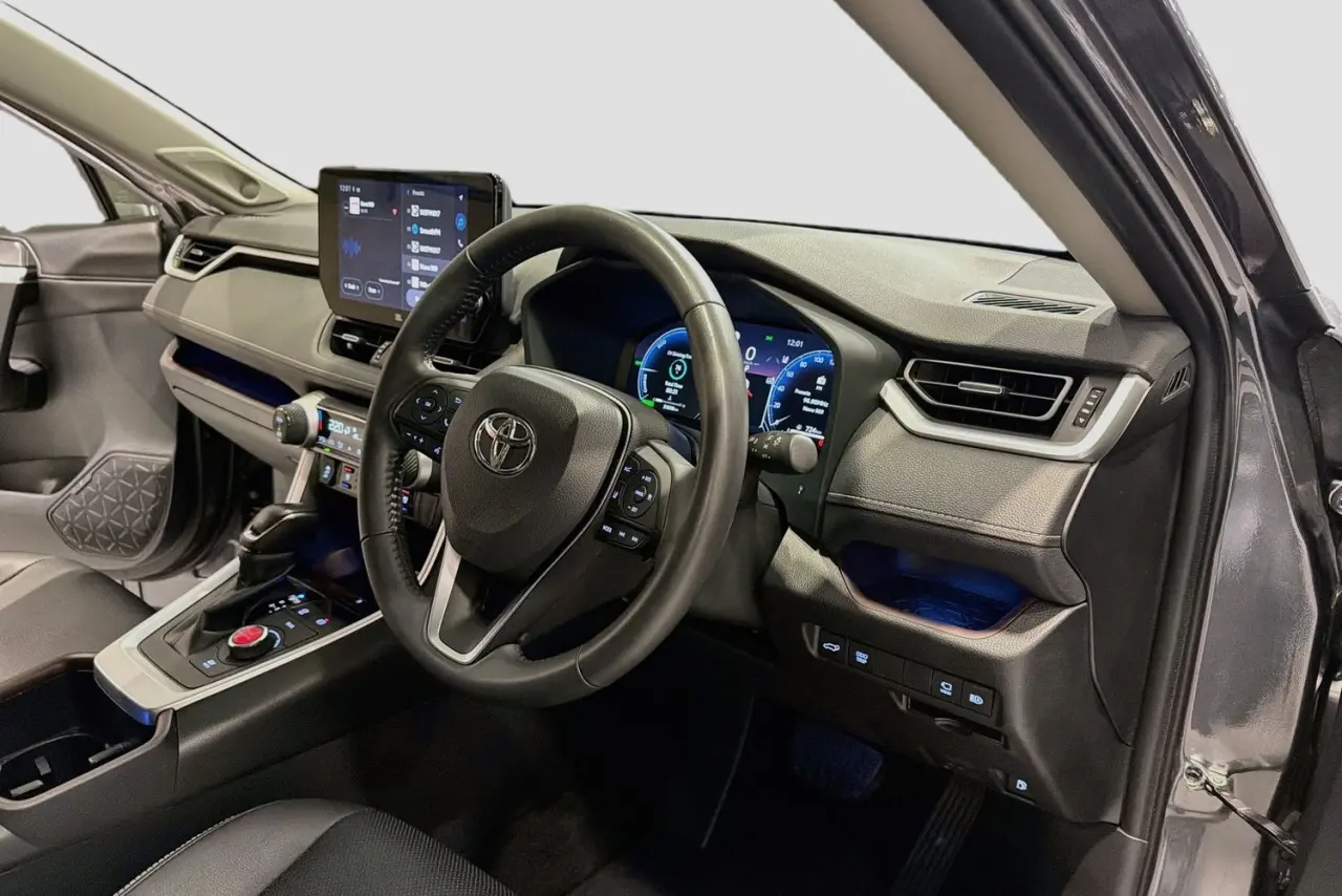 2024 Toyota RAV4 Gallery Image 23