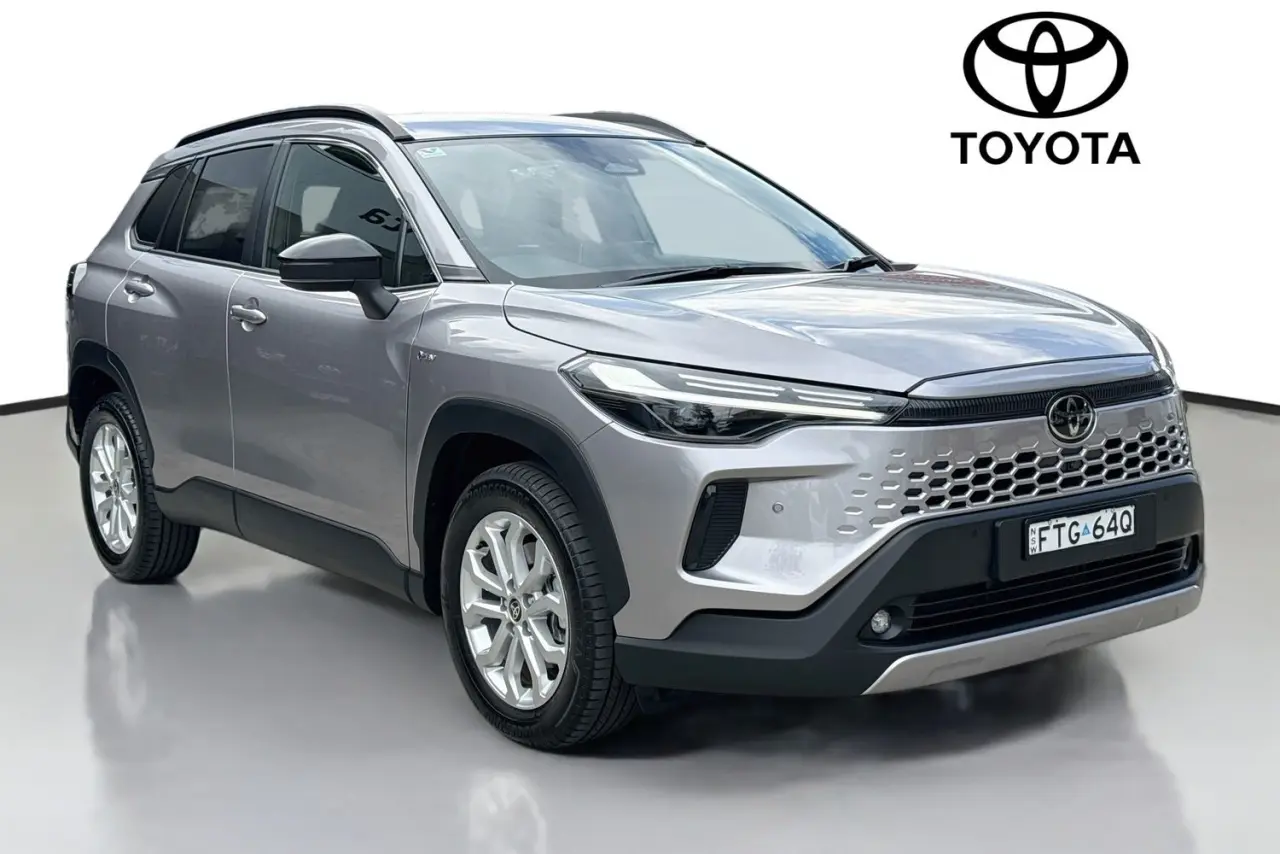 2025 Toyota Corolla Cross Gallery Image 1