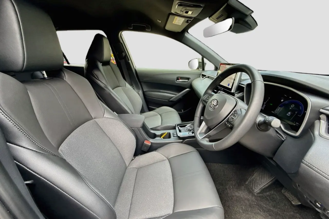2025 Toyota Corolla Cross Gallery Image 12