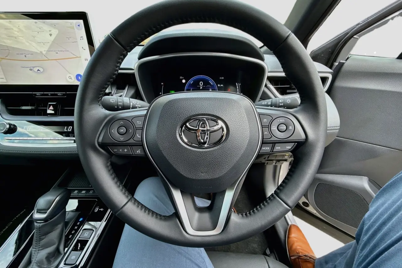 2025 Toyota Corolla Cross Gallery Image 20
