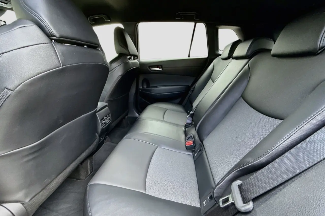 2025 Toyota Corolla Cross Gallery Image 25