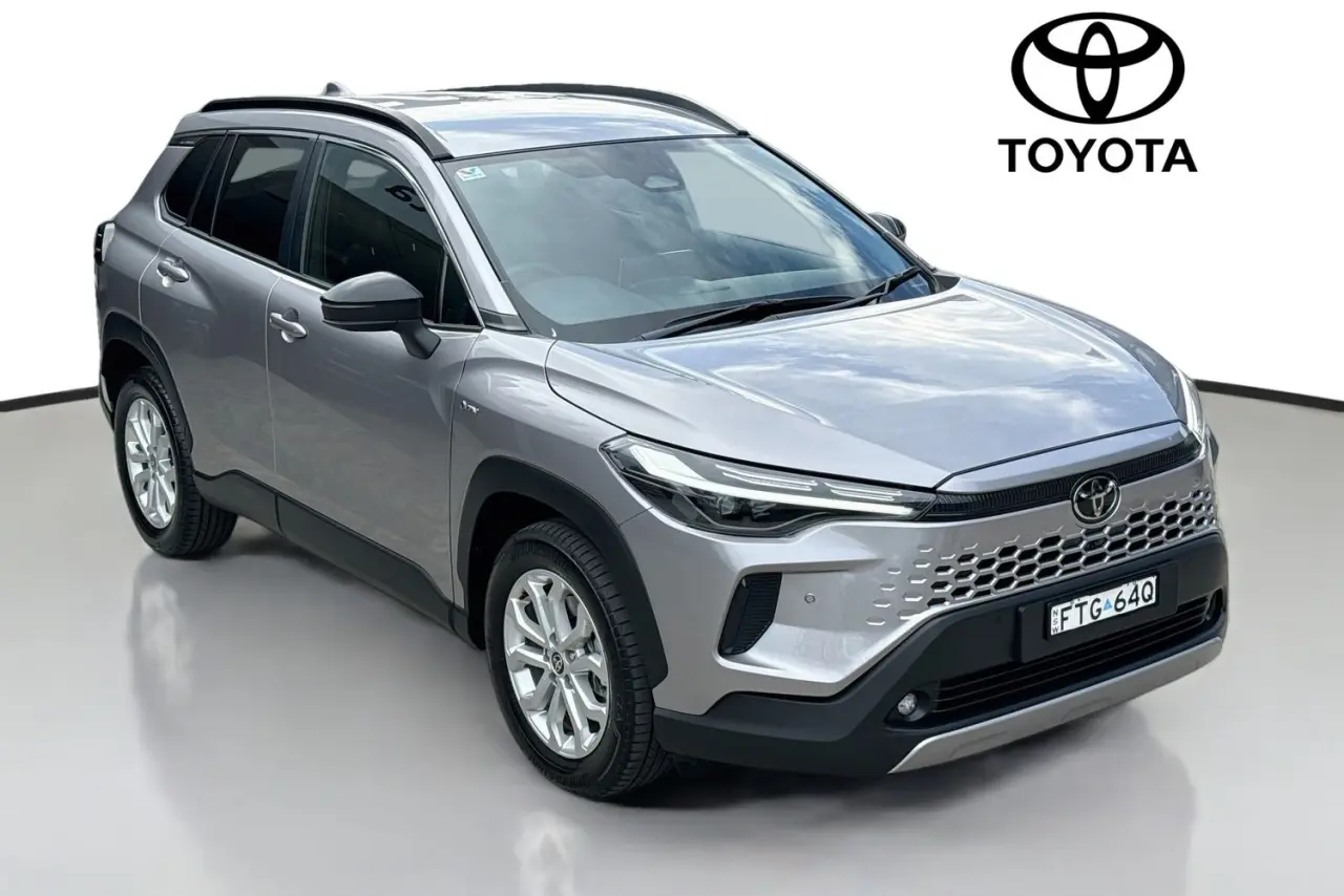 2025 Toyota Corolla Cross Gallery Image 30