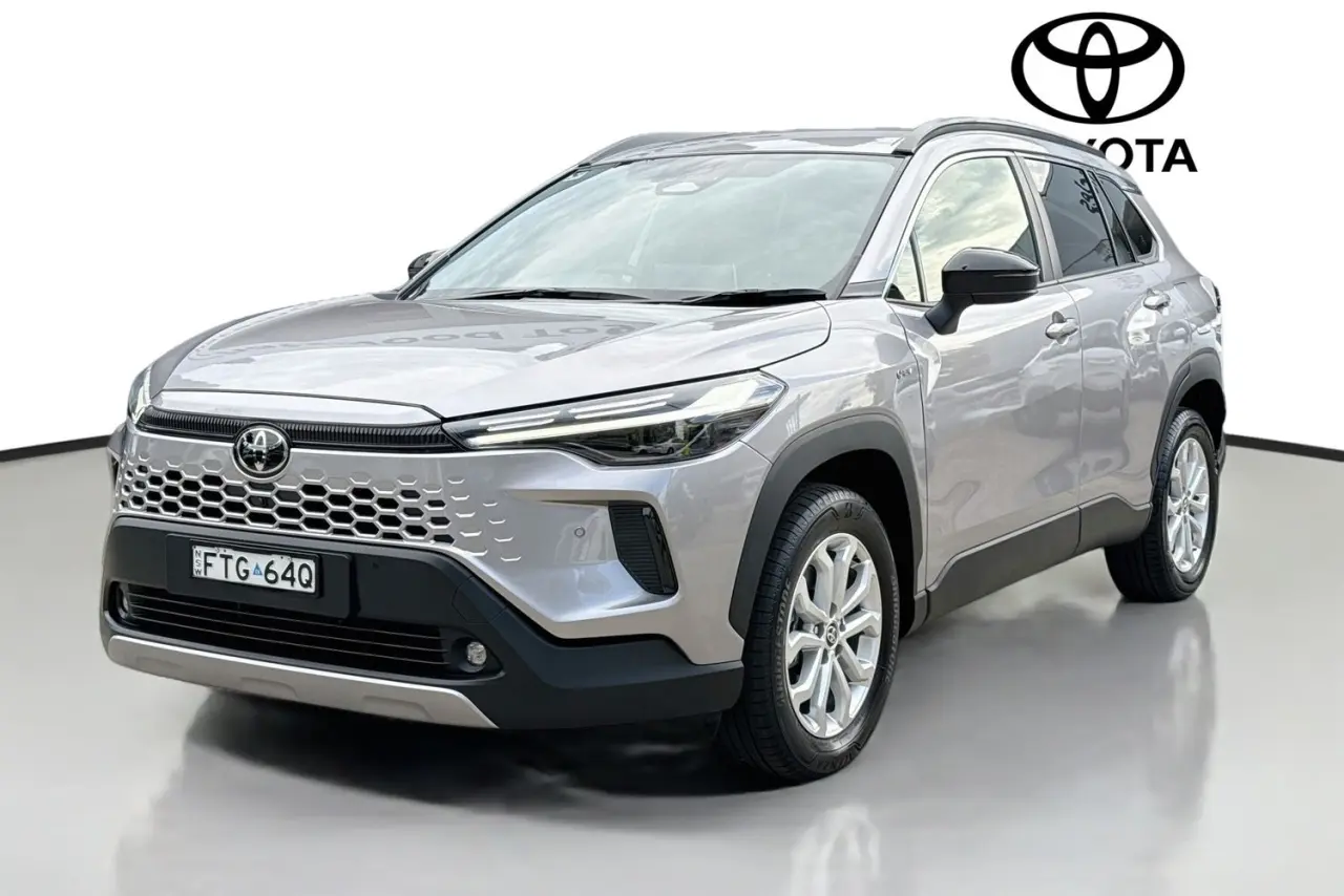 2025 Toyota Corolla Cross Gallery Image 4