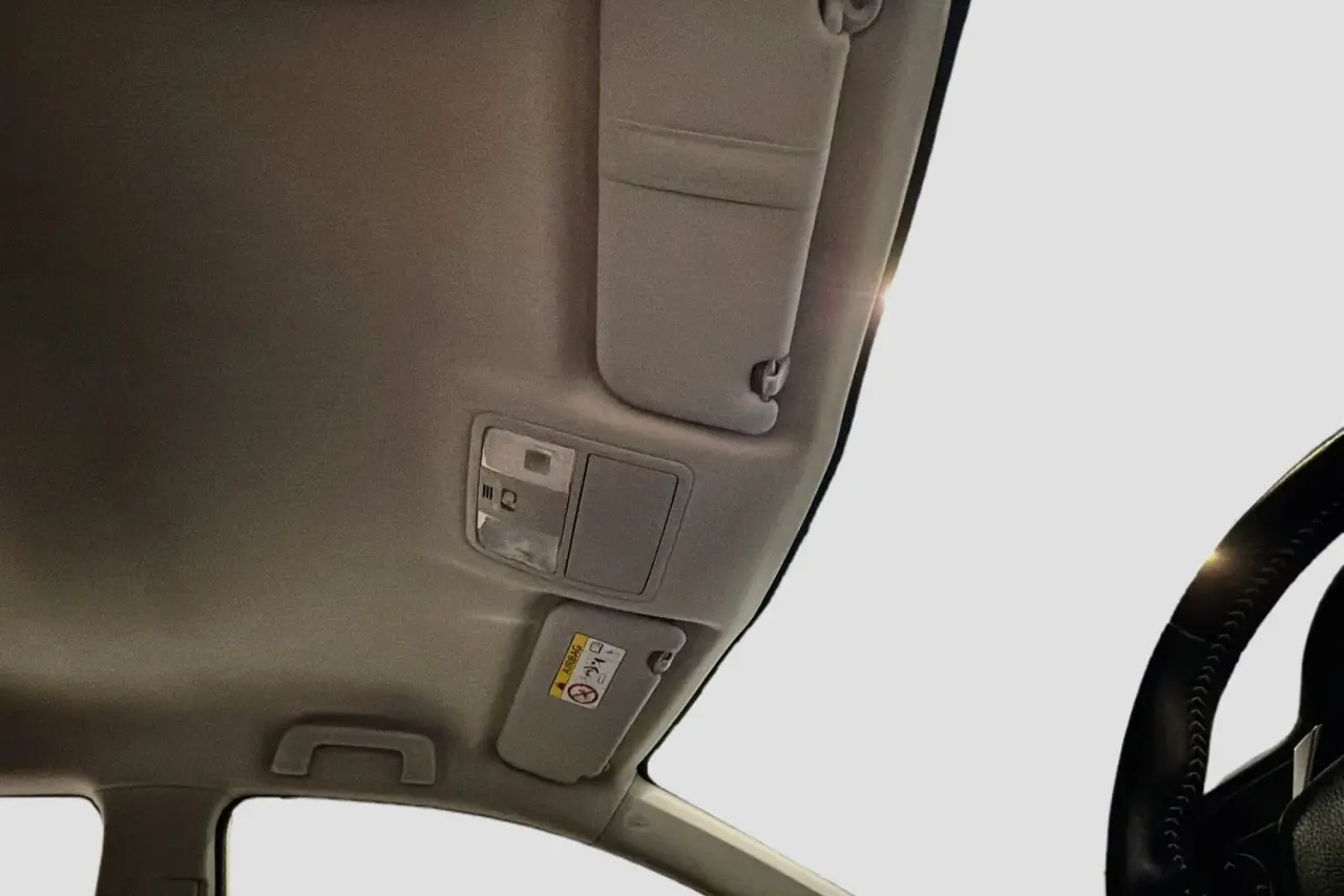 2018 Toyota Corolla Gallery Image 12