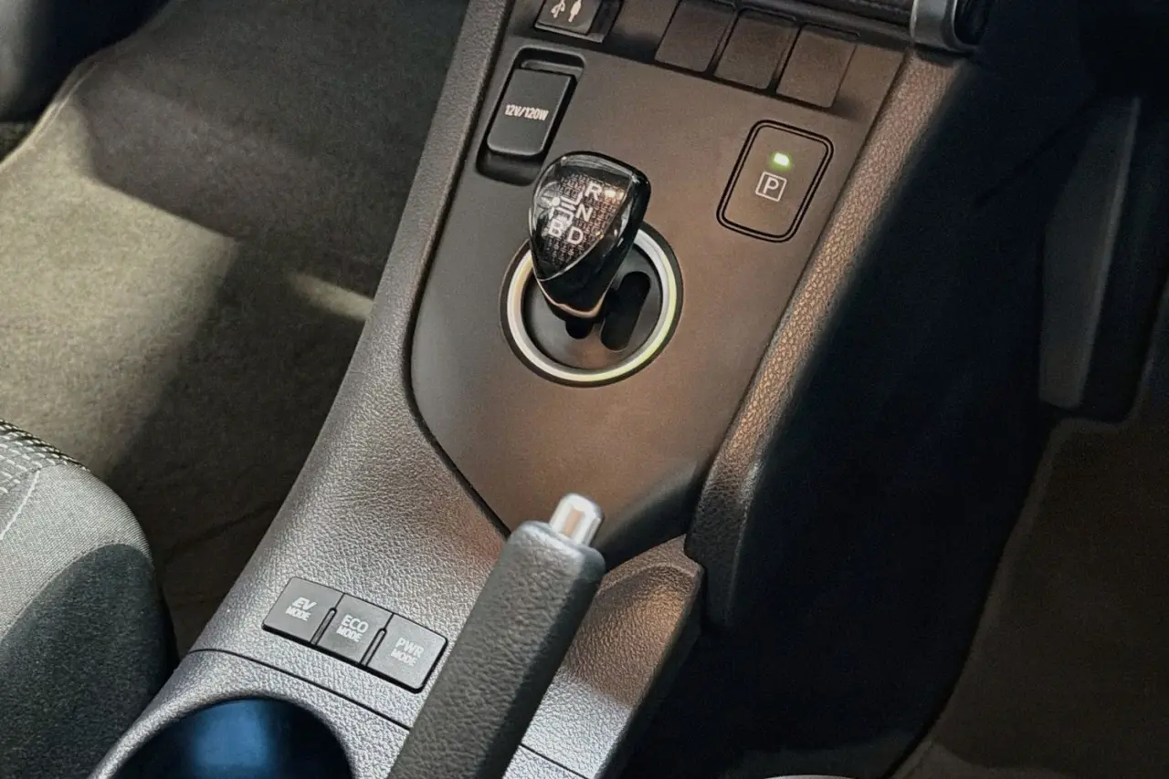 2018 Toyota Corolla Gallery Image 18