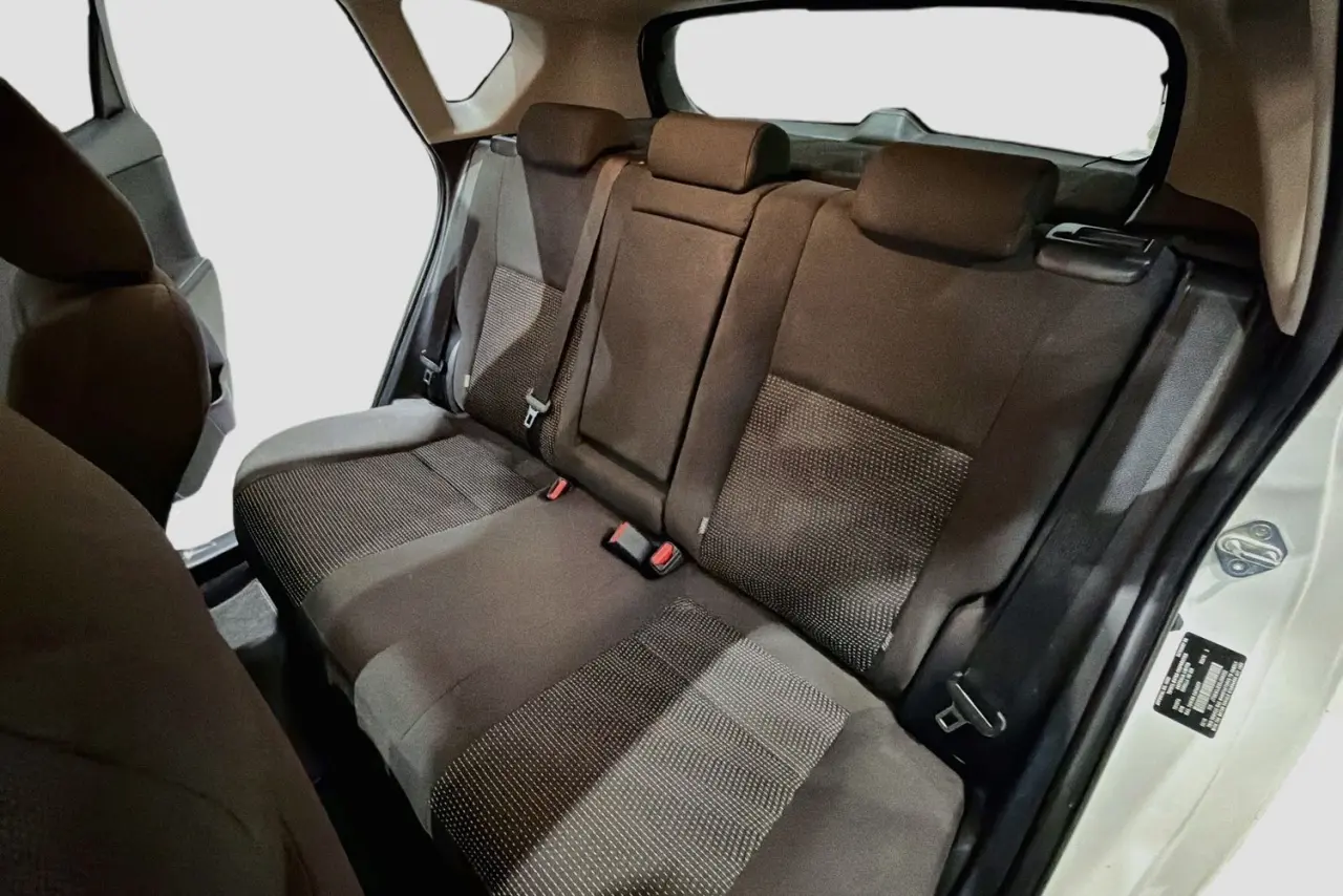 2018 Toyota Corolla Gallery Image 26