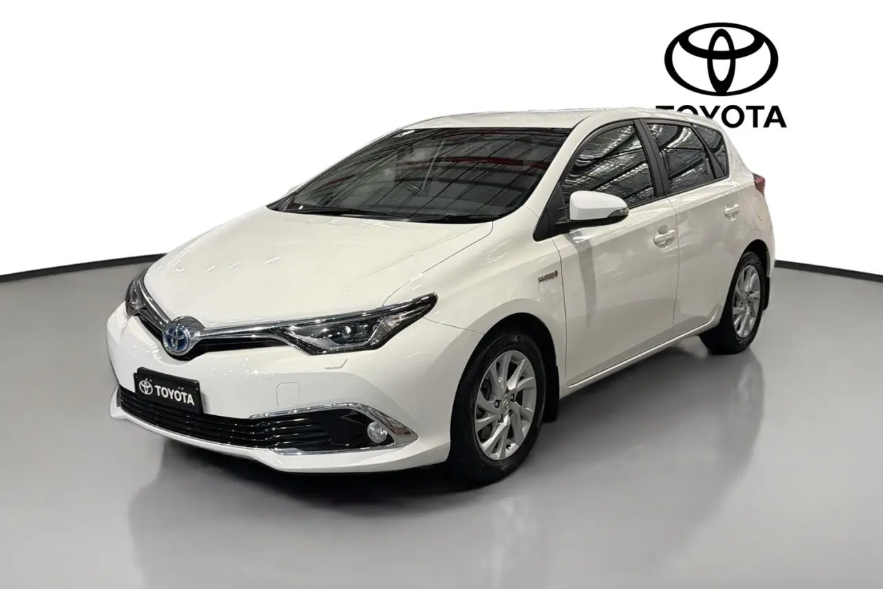 2018 Toyota Corolla Gallery Image 4