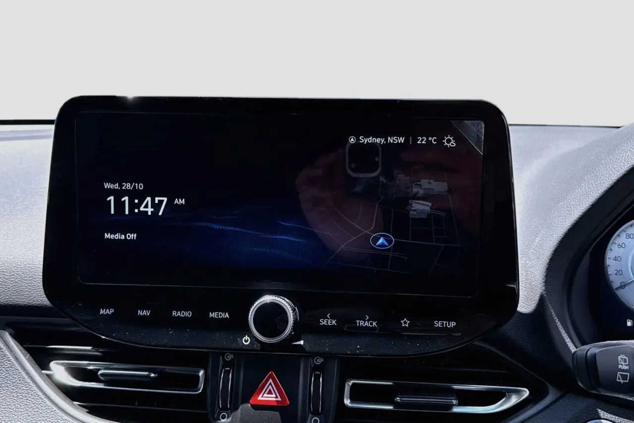 2024 Hyundai i30 Gallery Image 15