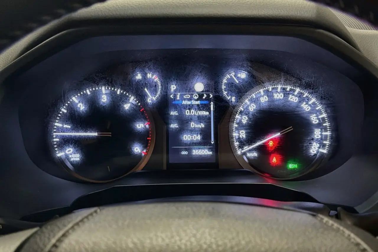 2023 Toyota Landcruiser Prado Gallery Image 22
