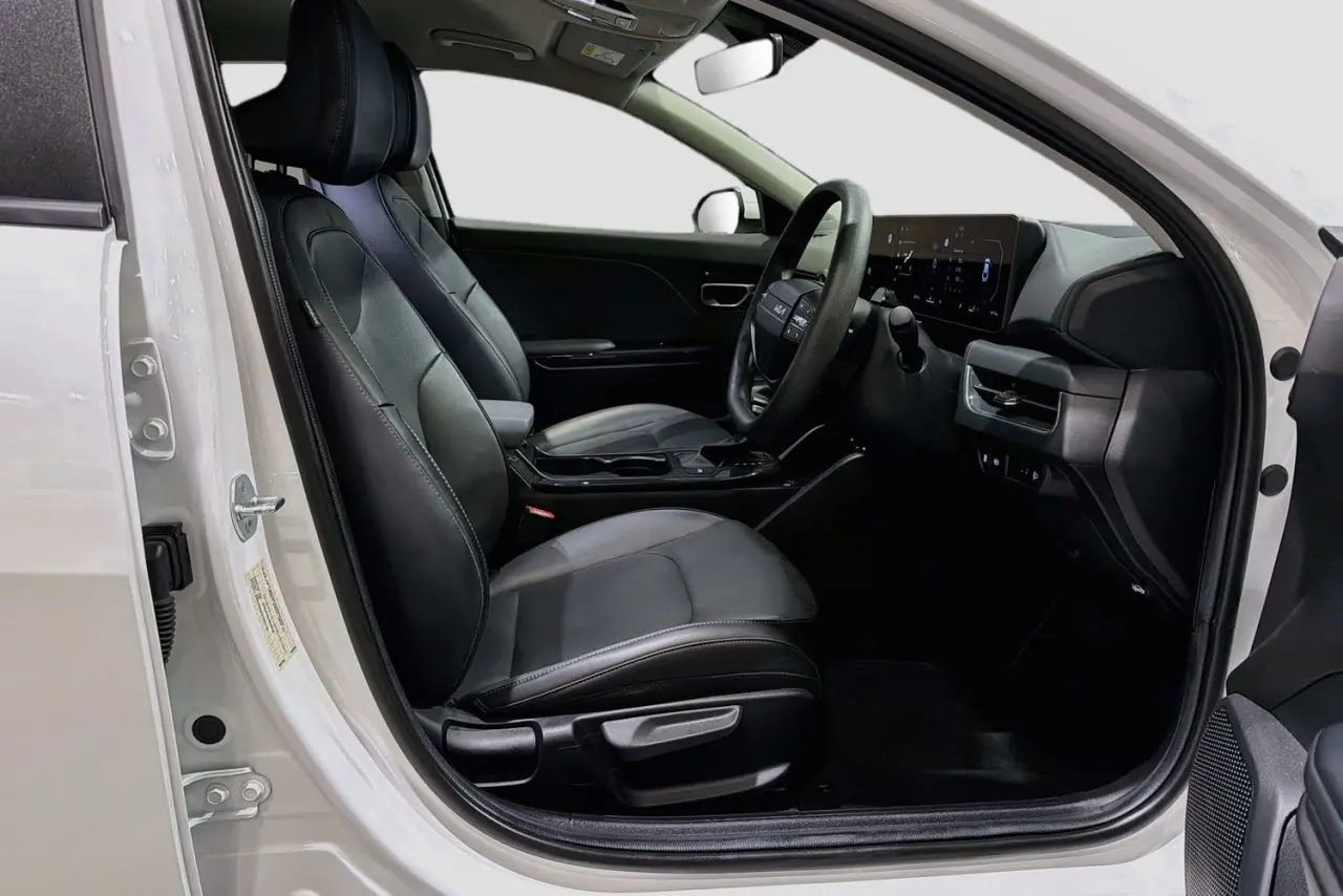 2025 Kia K4 Gallery Image 13