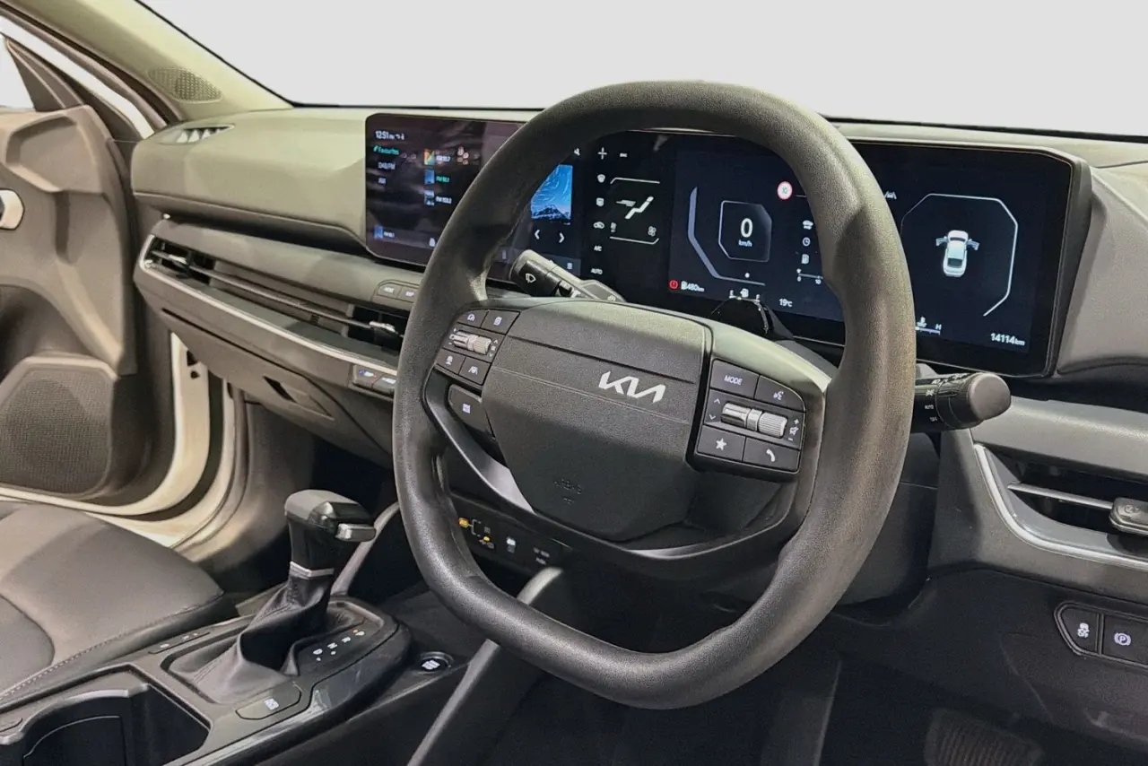 2025 Kia K4 Gallery Image 14