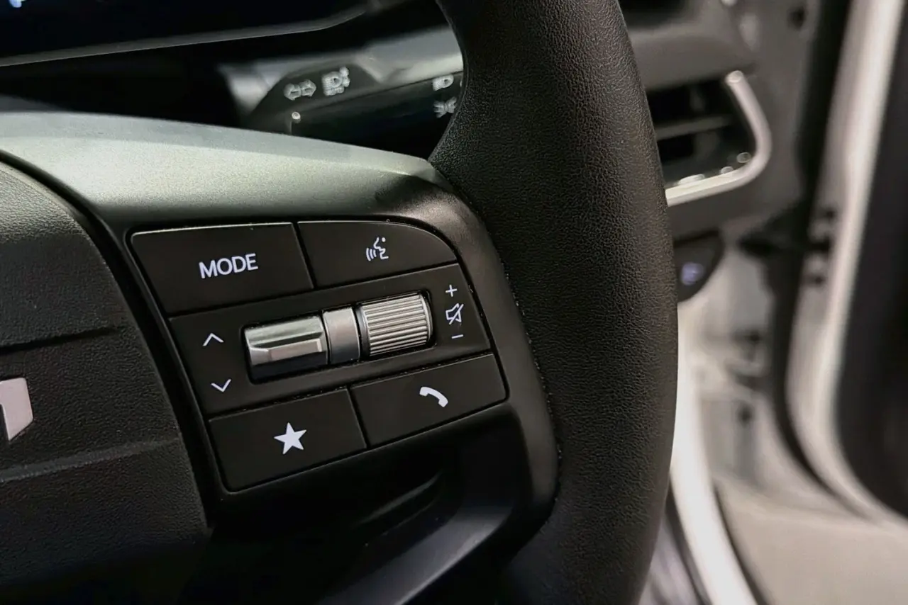 2025 Kia K4 Gallery Image 20