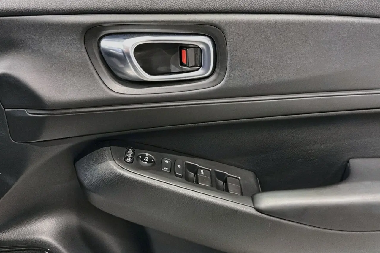 2022 Honda HR-V Gallery Image 24