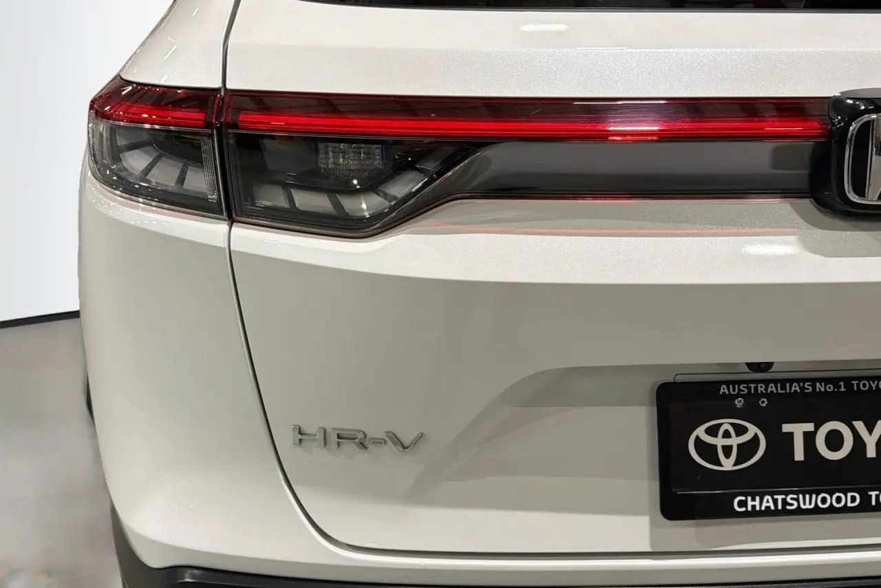 2022 Honda HR-V Gallery Image 8