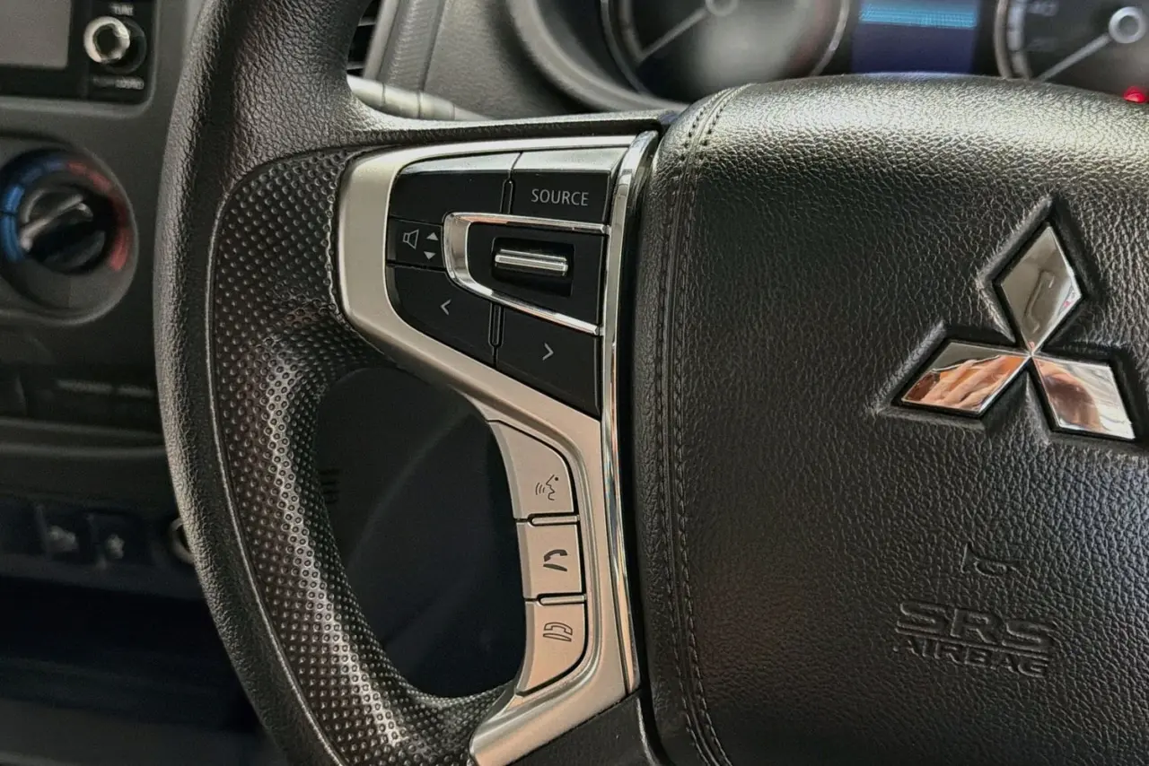 2020 Mitsubishi Triton Gallery Image 19