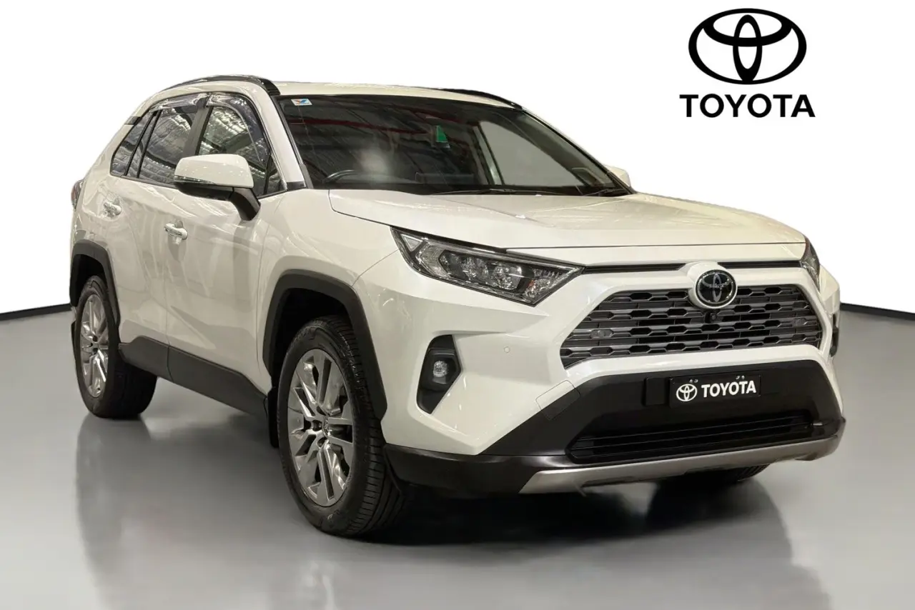 2022 Toyota RAV4 Image
