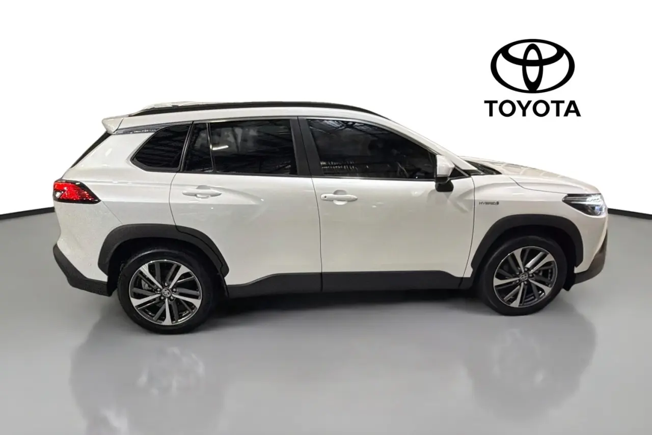 2023 Toyota Corolla Cross Gallery Image 11