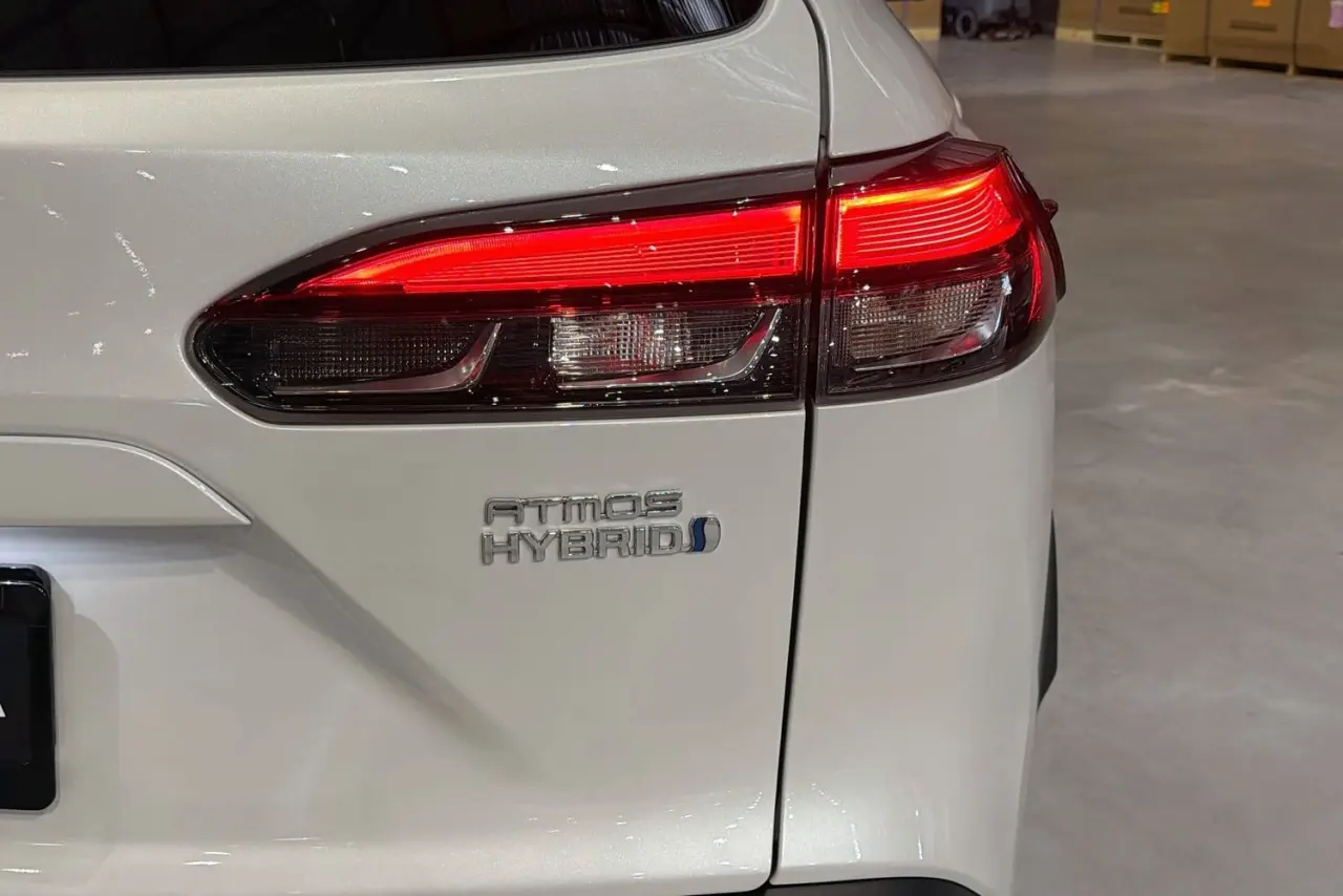 2023 Toyota Corolla Cross Gallery Image 9