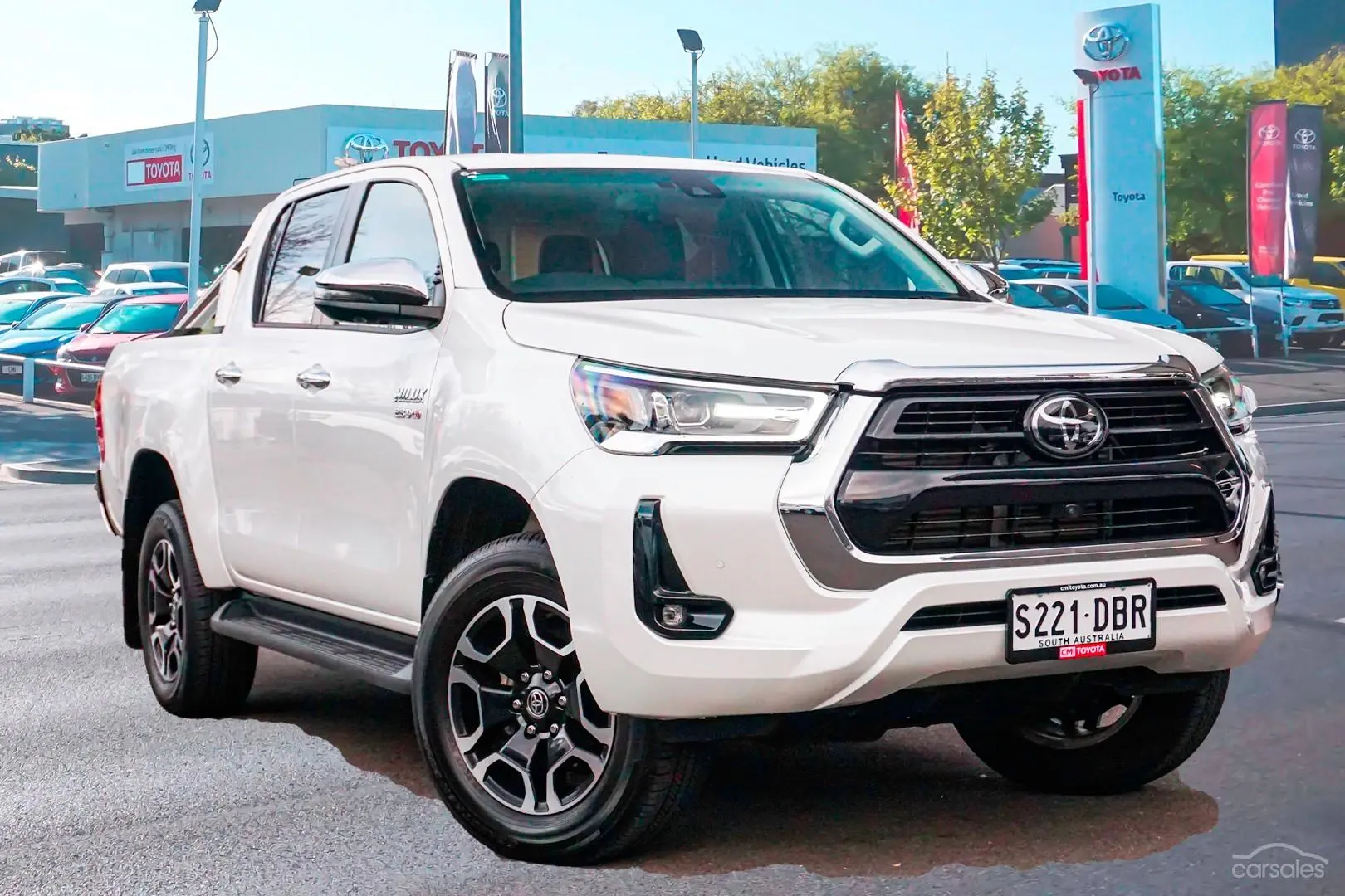 2022 Toyota Hilux Image 1