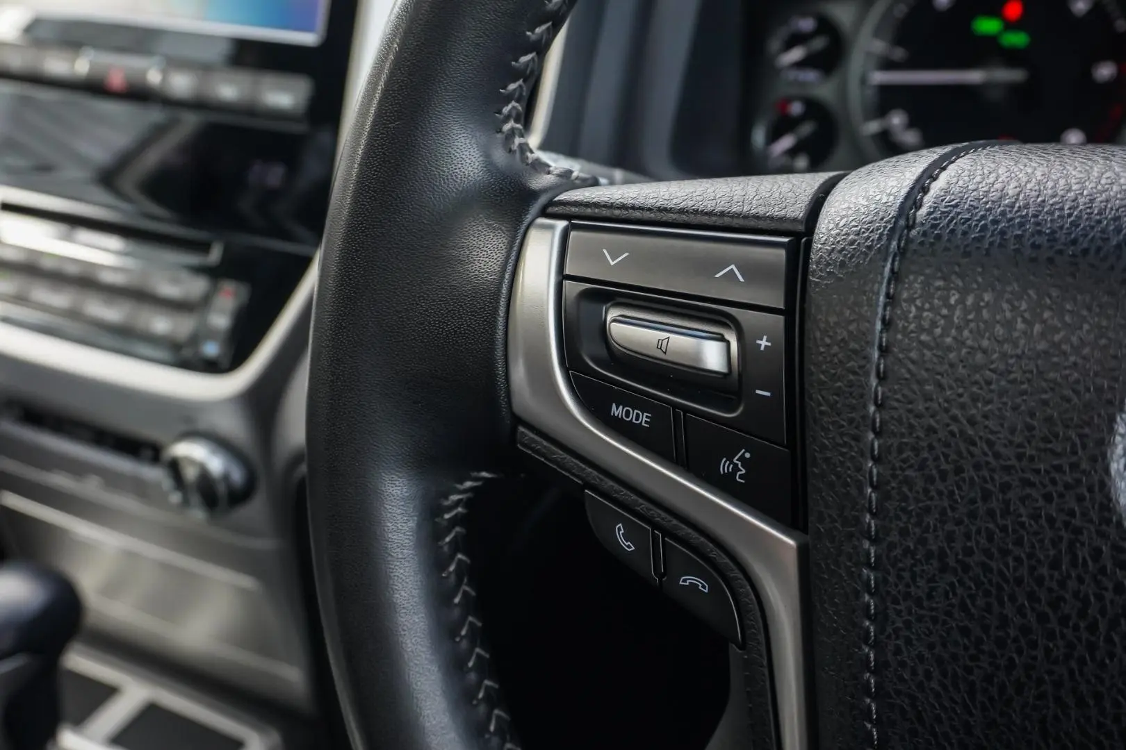 2021 Toyota Landcruiser Gallery Image 21