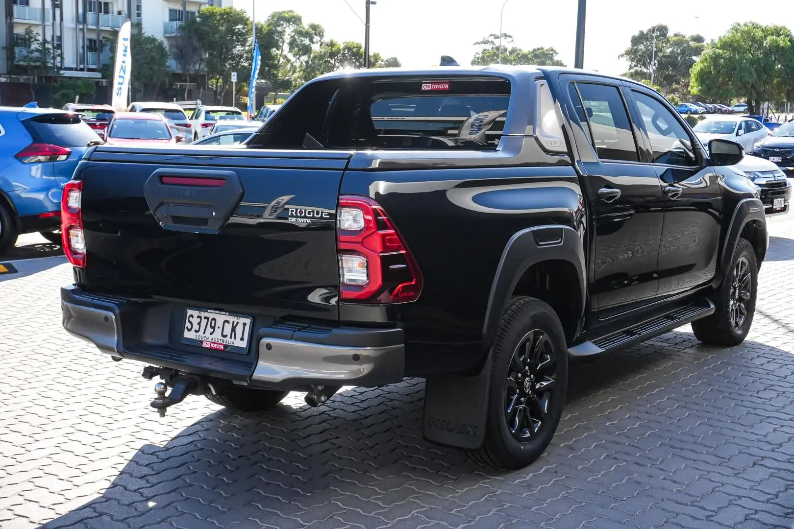 2022 Toyota Hilux Gallery Image 3