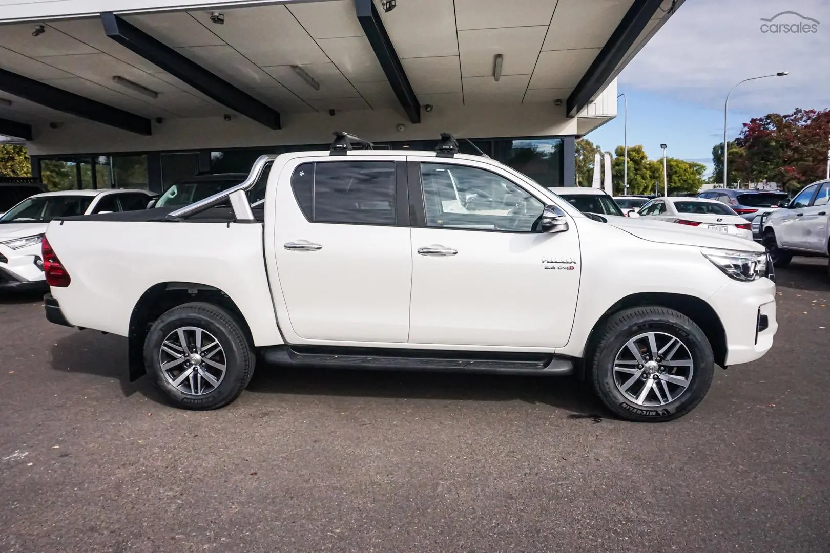 2019 Toyota Hilux Image 4