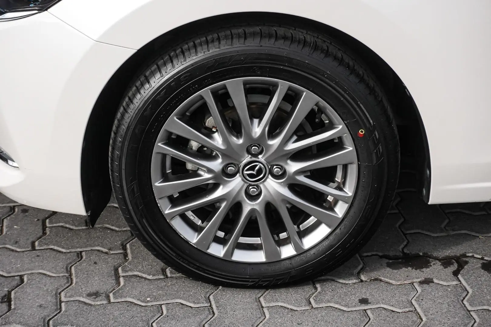 2022 Mazda 2 Gallery Image 13