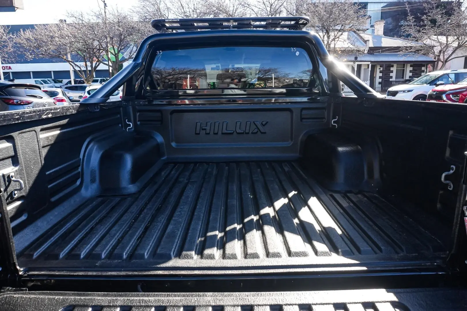 2024 Toyota Hilux Gallery Image 11