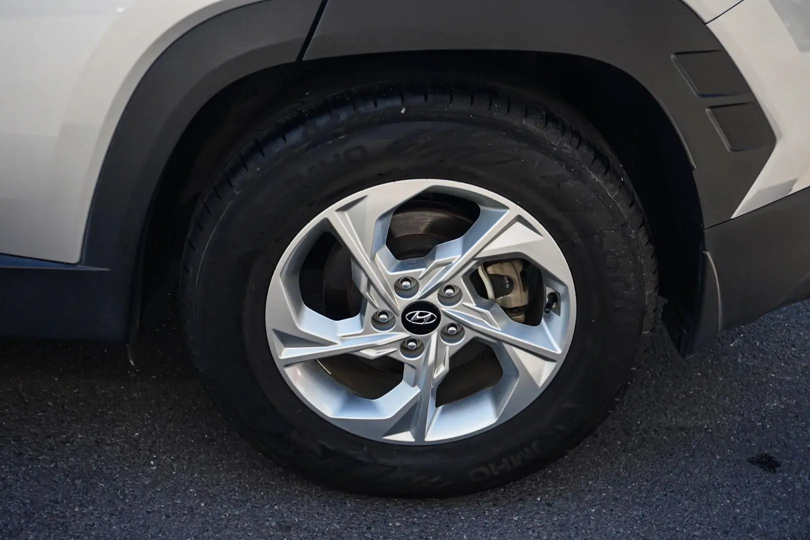 2021 Hyundai Tucson Gallery Image 16